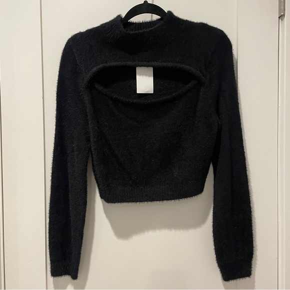*NWT* Black H&M Cutout Sweater - Picture 1 of 4